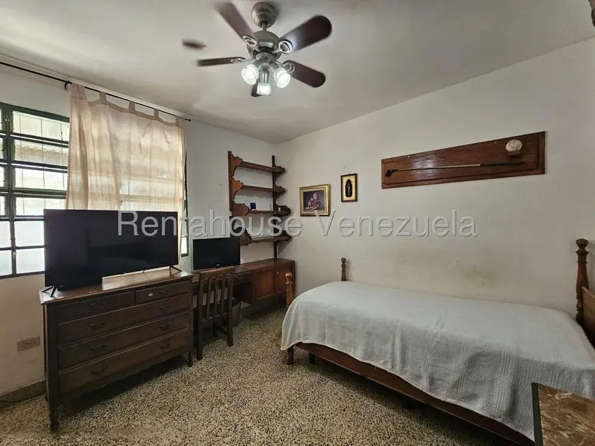 Casa (1 Nivel) en Venta en San Roman, Distrito Metropolitano - 43
