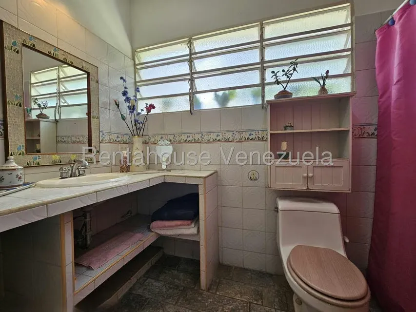 Casa (1 Nivel) en Venta en San Roman, Distrito Metropolitano - 46