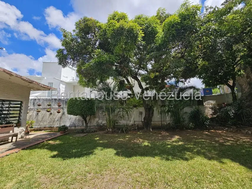 Casa (1 Nivel) en Venta en San Roman, Distrito Metropolitano - 52