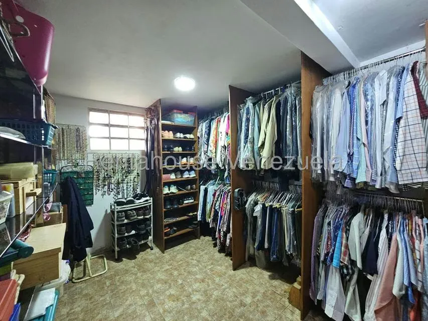 Casa (1 Nivel) en Venta en San Roman, Distrito Metropolitano - 57