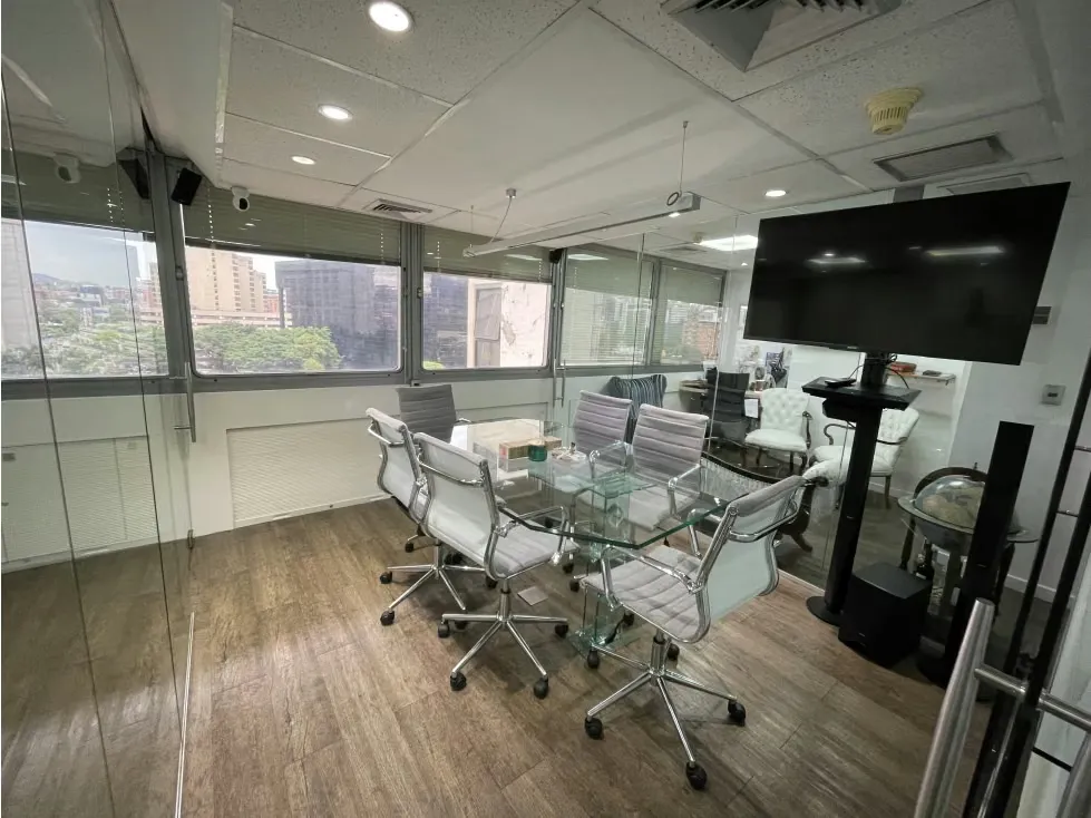 Alquilo oficina 97m2 Torre Las Mercedes 0927 - 5