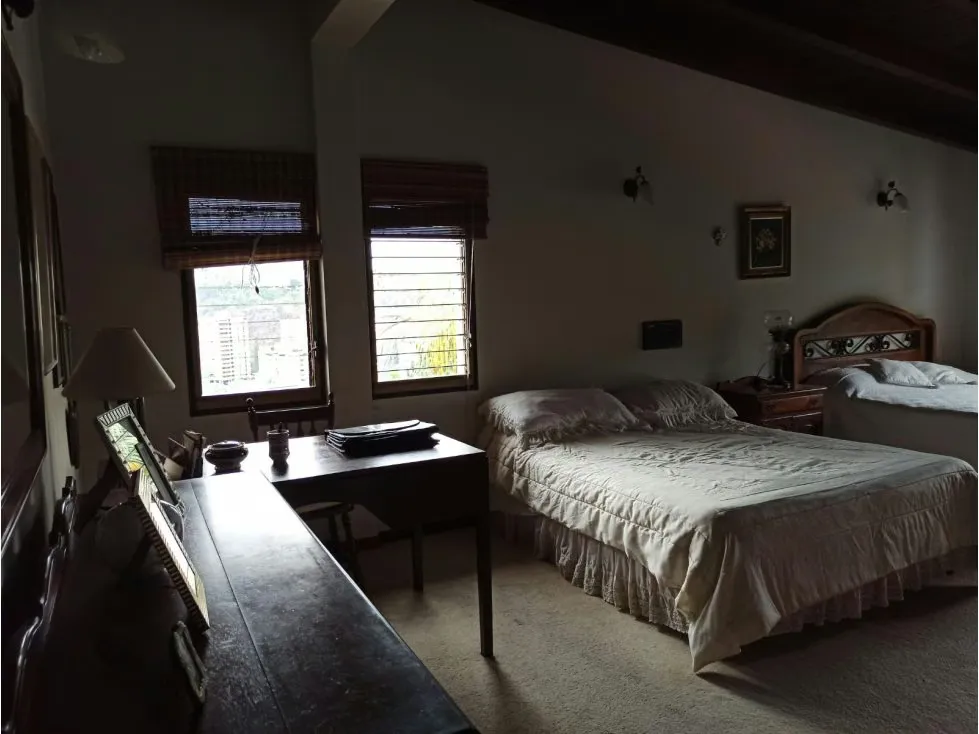 Casa en venta en Cerro Verde con majestuosa vista y piscina - 15