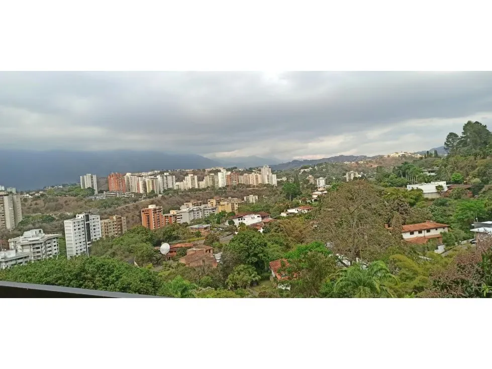 Casa en venta en Cerro Verde con majestuosa vista y piscina - 25