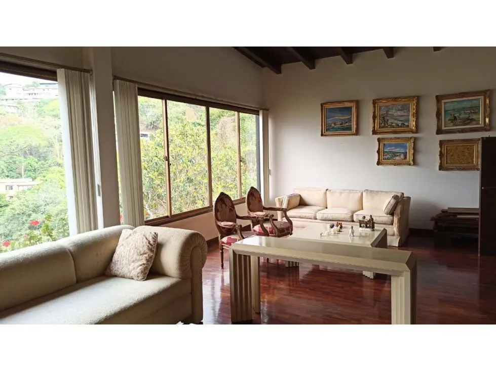 Casa en venta en Cerro Verde con majestuosa vista y piscina - 6
