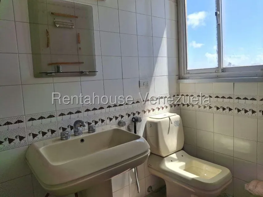 Apartamento (1 Nivel) en Venta en Porlamar, Nueva Esparta - 24