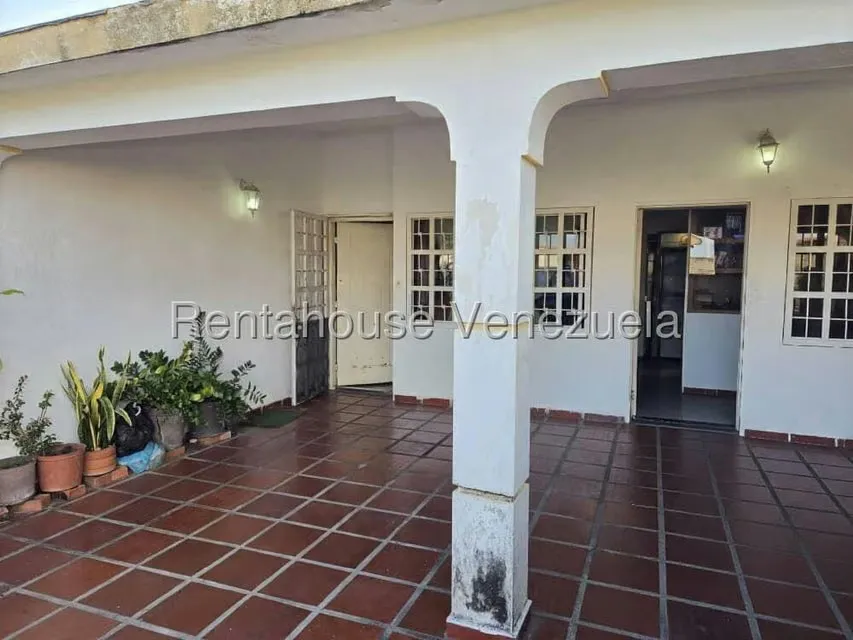Casa (1 Nivel) en Venta en Puerta del Sur, Monagas - 2