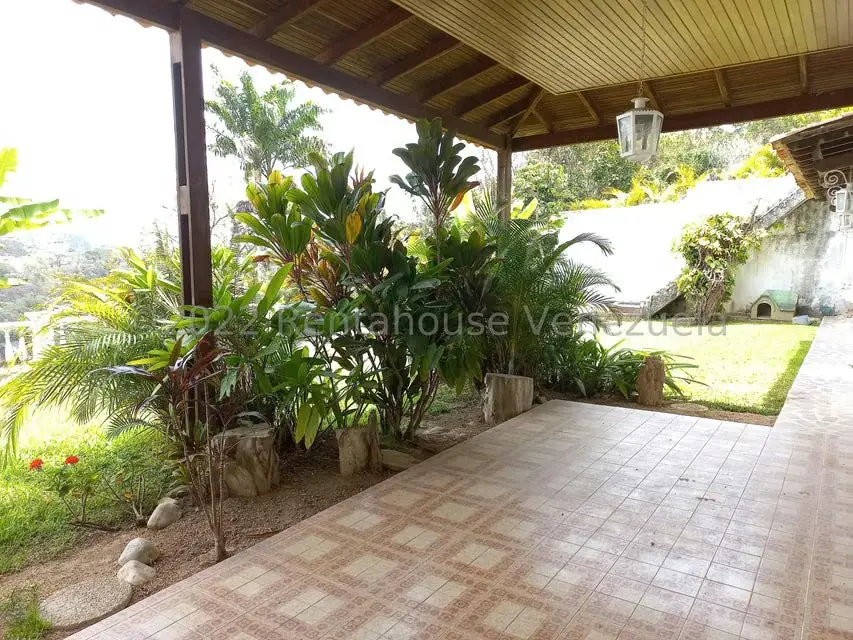 Casa (Multipes Niveles) en Venta en La Lagunita Country Club, Distrito Metropolitano - 24