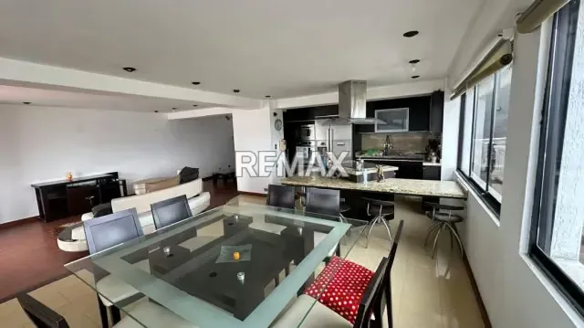 Casa en Colinas de Santa Monica- Caracas parte mas alta con Vista 220 grados a Caracas - 4