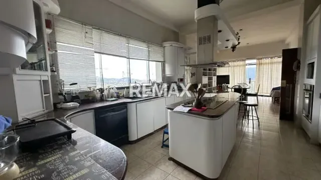 Casa en Colinas de Santa Monica- Caracas parte mas alta con Vista 220 grados a Caracas - 6