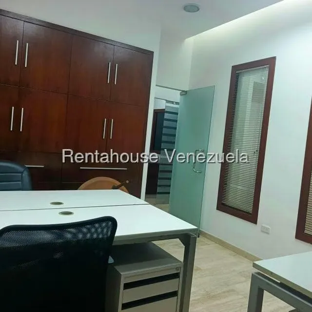 Oficina en Venta en Los Palos Grandes, Distrito Metropolitano - 15