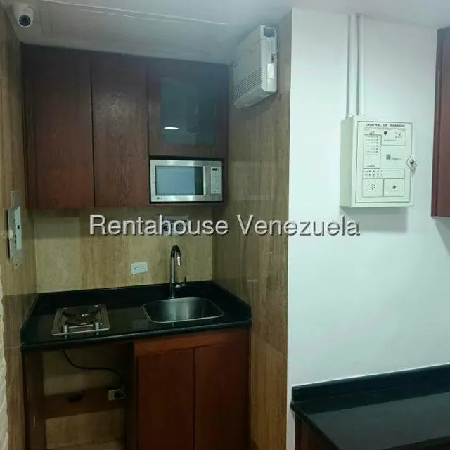Oficina en Venta en Los Palos Grandes, Distrito Metropolitano - 18