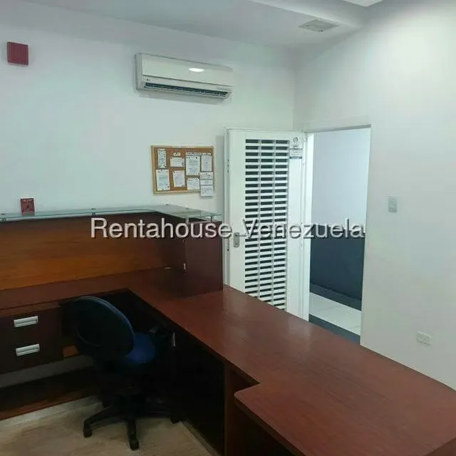 Oficina en Venta en Los Palos Grandes, Distrito Metropolitano - 3