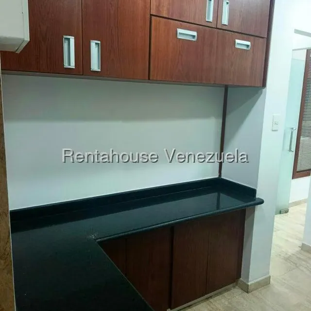 Oficina en Venta en Los Palos Grandes, Distrito Metropolitano - 21