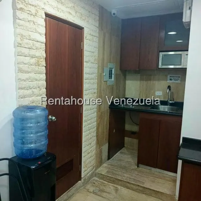 Oficina en Venta en Los Palos Grandes, Distrito Metropolitano - 22