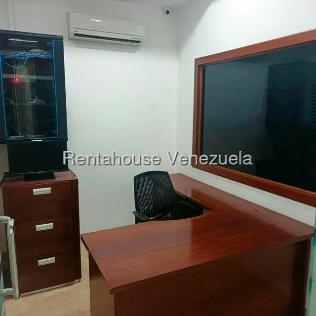 Oficina en Venta en Los Palos Grandes, Distrito Metropolitano - 9