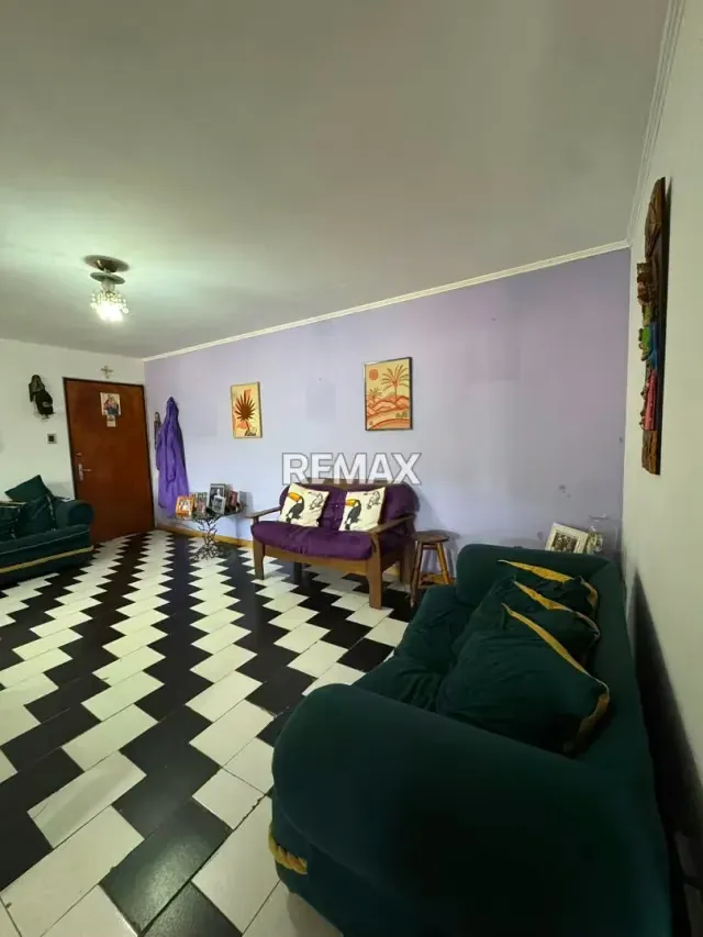 Apartamento Super Conservado en Venta en Mañongo, Residencias Teresa - 2
