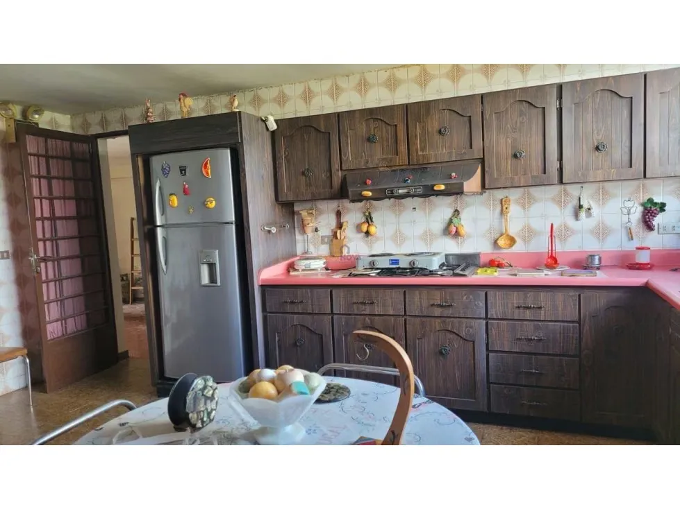 Casa en Venta en Los Castores San Antonio de los Altos 455m 6H/6B/2E - 4