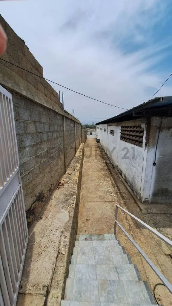 Complejo de Galpones en Cumaná Estado Sucre - 29
