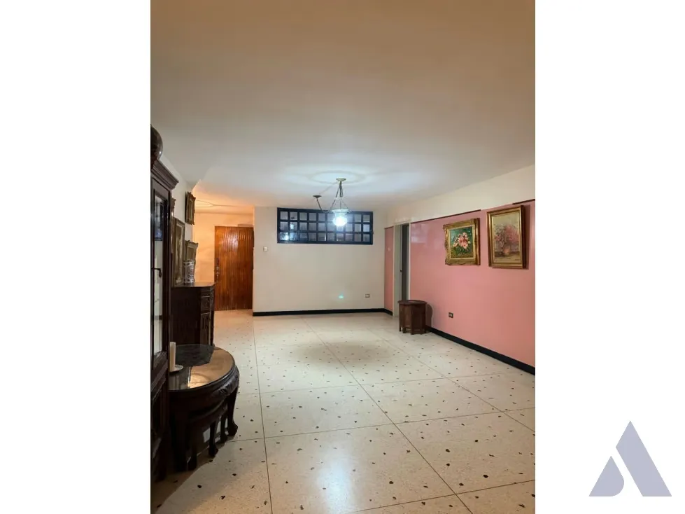 Se vende casa 600m2 Santa Mónica 0785 - 17
