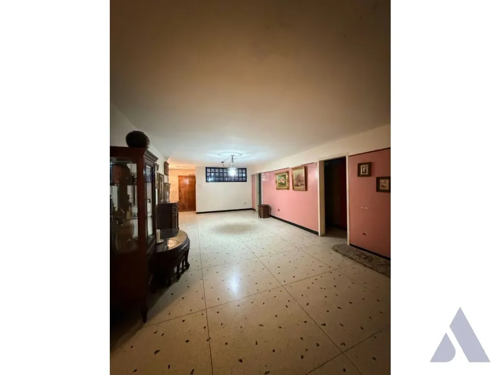 Se vende casa 600m2 Santa Mónica 0785 - 19
