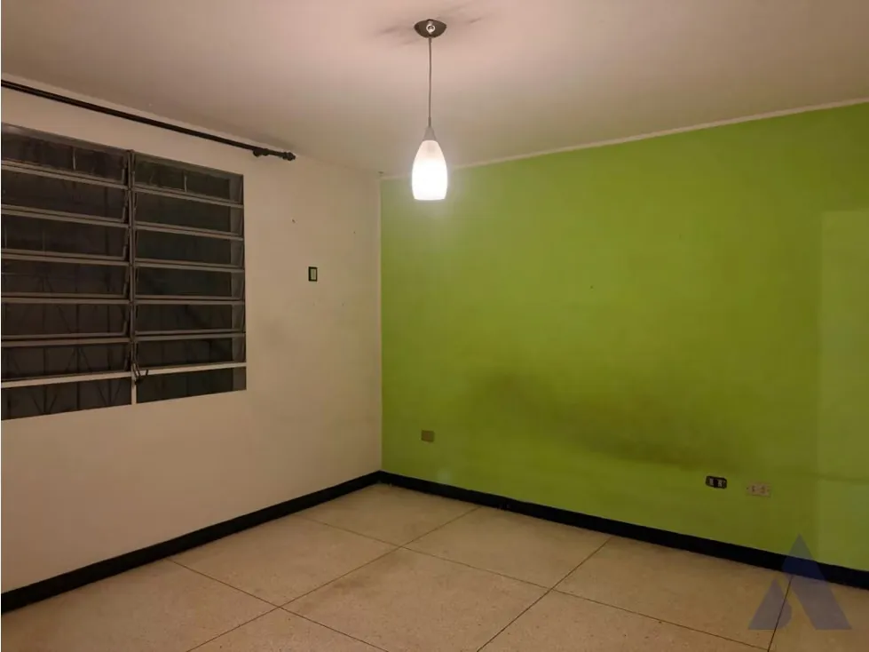 Se vende casa 600m2 Santa Mónica 0785 - 31
