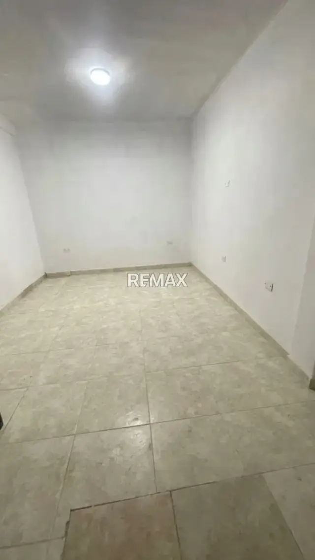Excelente Oportunidad! Propiedad Comercial de Estreno en La Esmeralda, San Diego