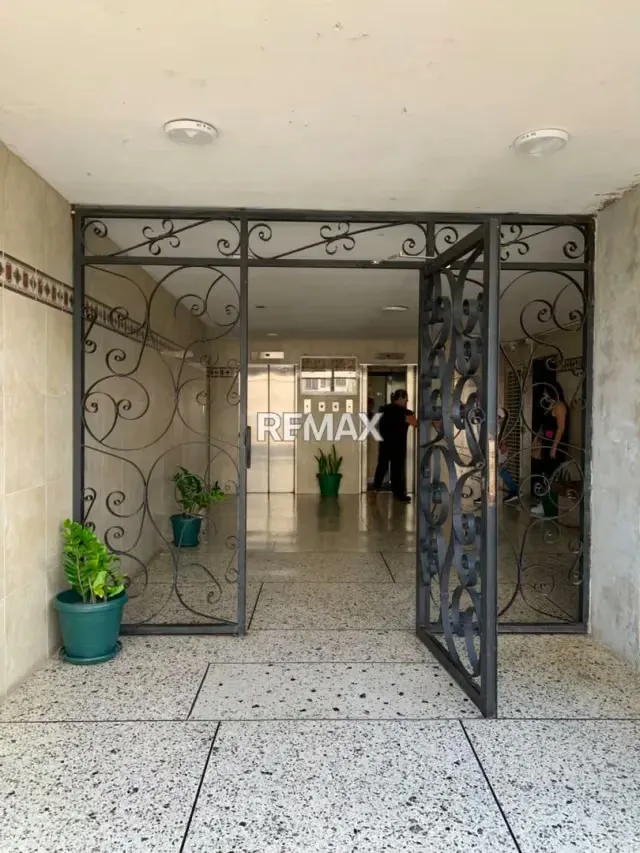 Apartamento en Venta Club Hípico Las Trinitarias Residencias Las Guacamayas - 11