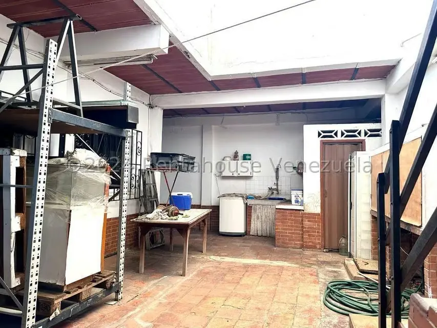 Casa (Multipes Niveles) en Venta en La Atlantida, Vargas - 13