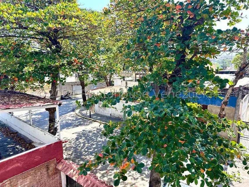 Casa (Multipes Niveles) en Venta en La Atlantida, Vargas - 32