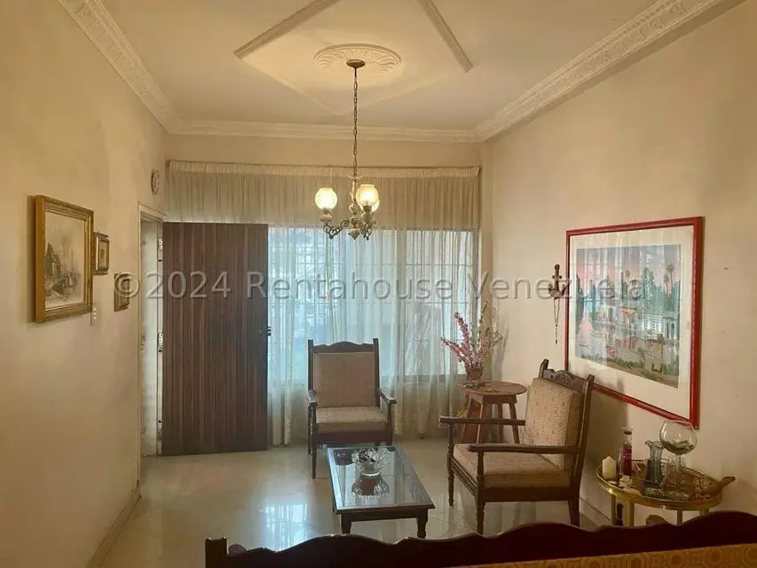 Casa (Multipes Niveles) en Venta en La Atlantida, Vargas - 5