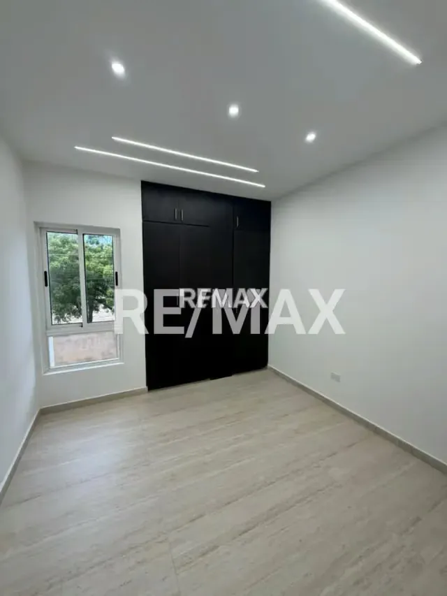 EN VENTA APARTAMENTO ESMERALDA - 14