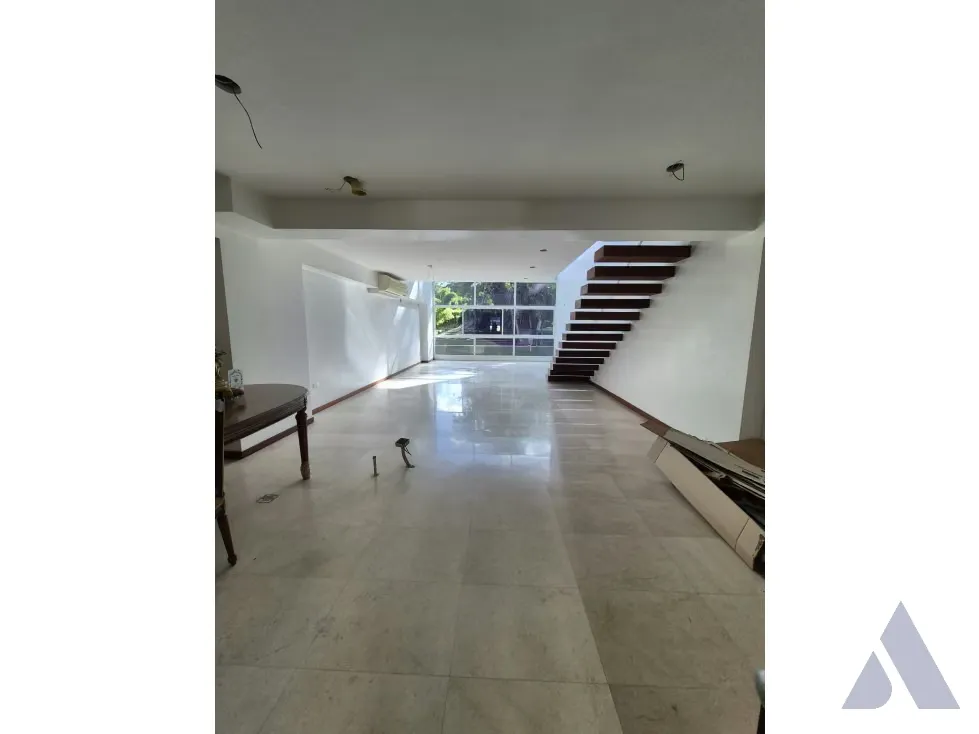 Vendo apartamento tipo loft 118m2 Los Naranjos de Las Mercedes 0410 - 2
