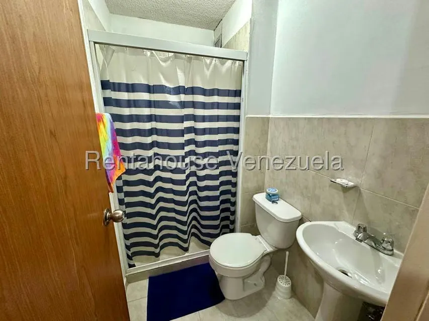 Apartamento (1 Nivel) en Venta en Zona Oeste, Lara - 21