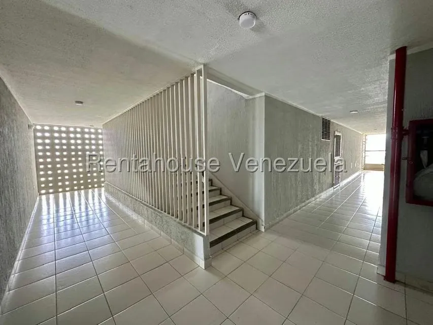 Apartamento (1 Nivel) en Venta en Zona Oeste, Lara - 22
