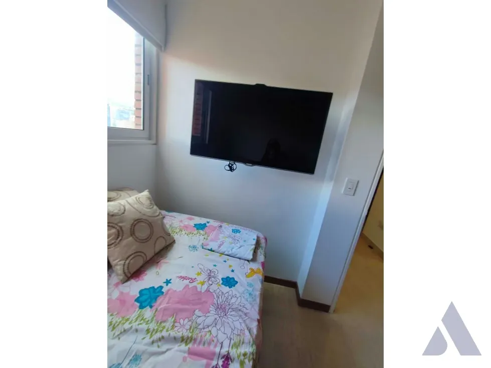 Se alquila Ph amoblado c/ terraza 240m2 El Rosal 9161 - 7