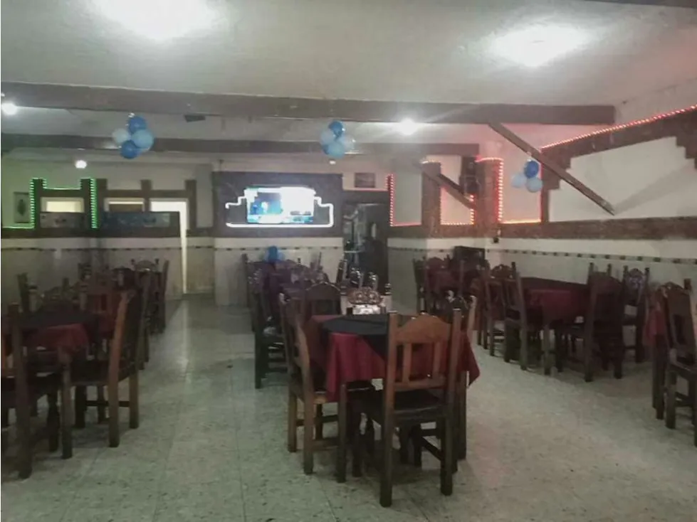 Local Bar Restaurante 232m2 Alquiler cerca Av. Baralt Caracas - 3