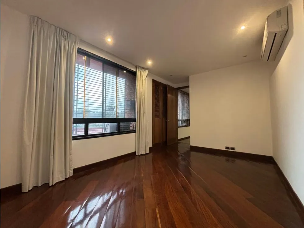 Se vende PB duplex 489.84m2 3H+S/3.5B+S/3P. La Alameda - 14