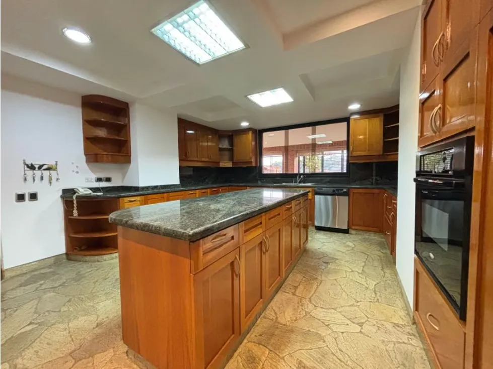 Se vende PB duplex 489.84m2 3H+S/3.5B+S/3P. La Alameda - 7