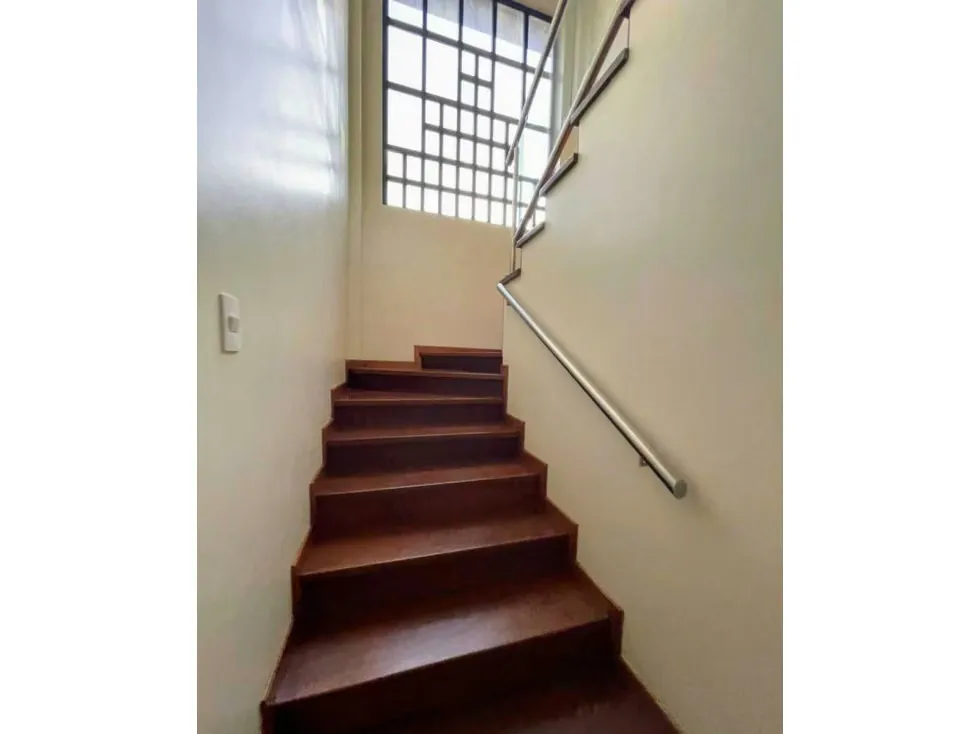 Se vende casa 450m2 La Boyera 9157 - 11