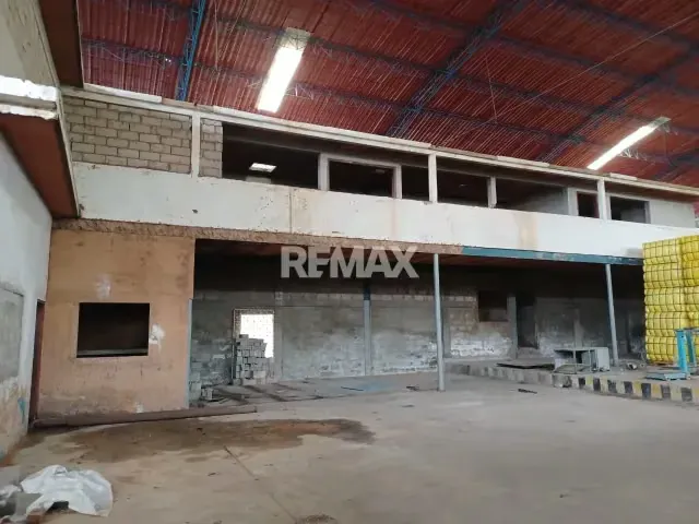 GALPON COMERCIAL EN ALQUILER EN SECTOR ARISMENDI - 5