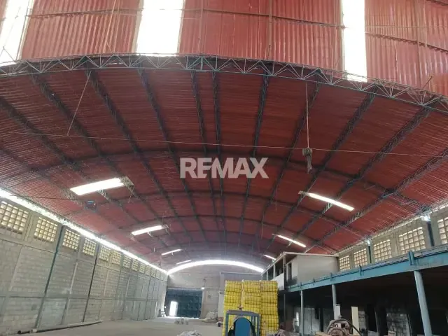 GALPON COMERCIAL EN ALQUILER EN SECTOR ARISMENDI - 7