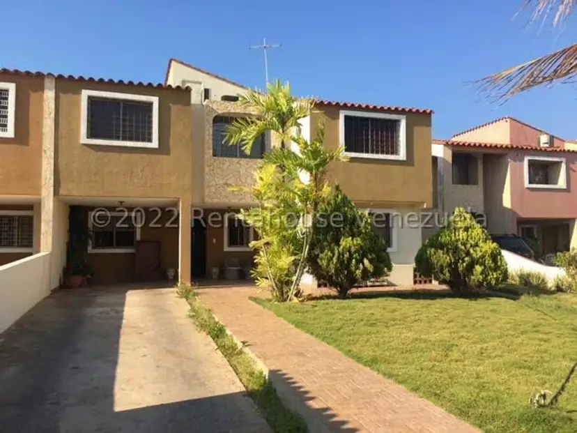 Casa (Duplex) en Venta en Av Bolivar, Anzoategui