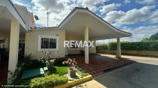 Townhouse en Conjunto Residencial Caminos del Doral