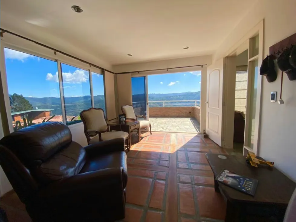 Se vende casa 580m² 4h+2s/4b+2s/4e Bosques de la lagunita - 6