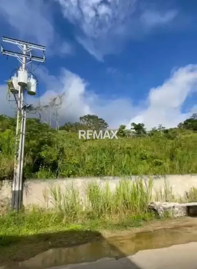 ENORME Y PRIVILEGIADA PARCELA EN ZONA DE REVALORIZACION ALTA - 5