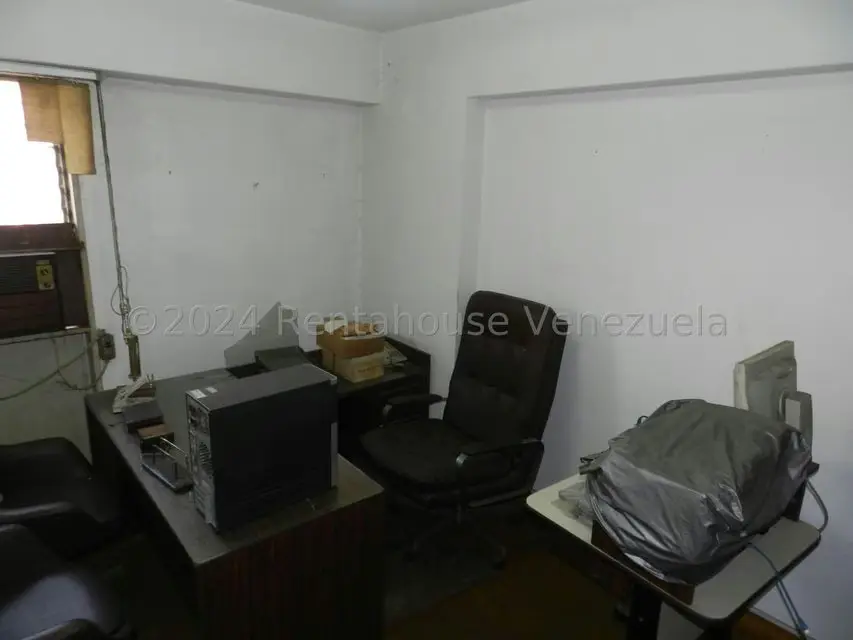 Oficina en Alquiler en Parroquia Santa Teresa, Distrito Metropolitano - 10