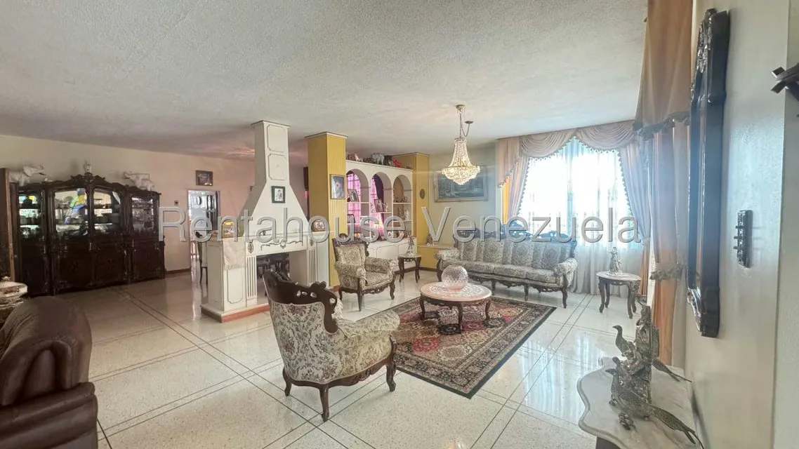Casa (Multipes Niveles) en Venta en El Marques, Distrito Metropolitano - 13
