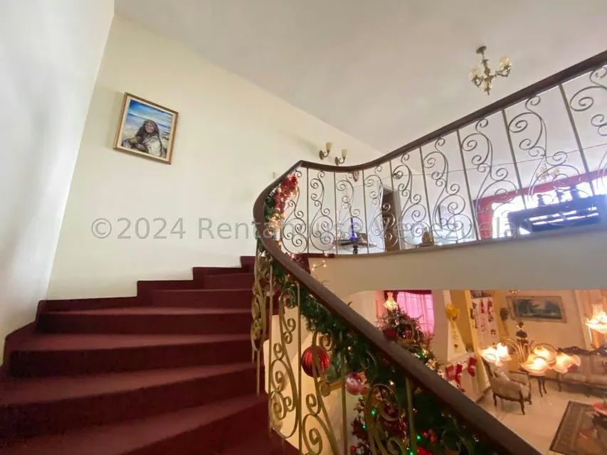 Casa (Multipes Niveles) en Venta en El Marques, Distrito Metropolitano - 31