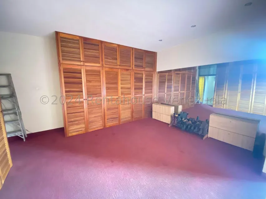 Casa (Multipes Niveles) en Venta en El Marques, Distrito Metropolitano - 42