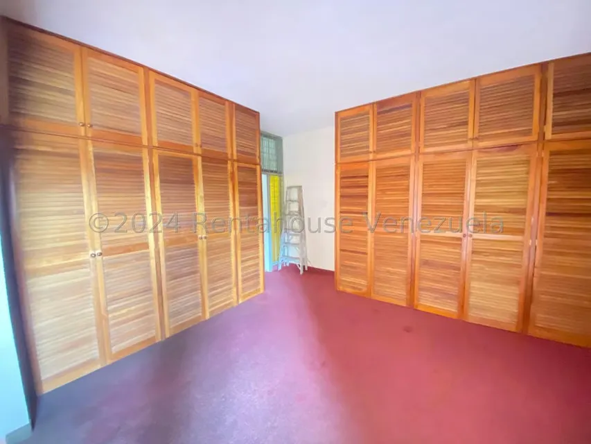 Casa (Multipes Niveles) en Venta en El Marques, Distrito Metropolitano - 43